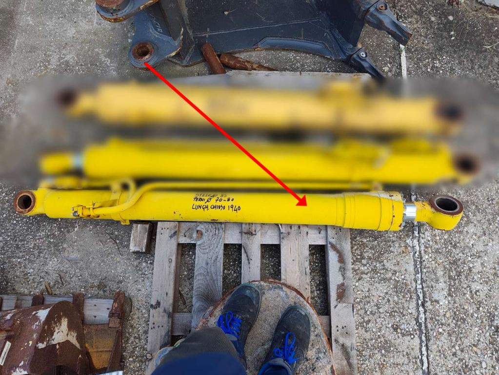 Komatsu PC240LC-6 Foto 5