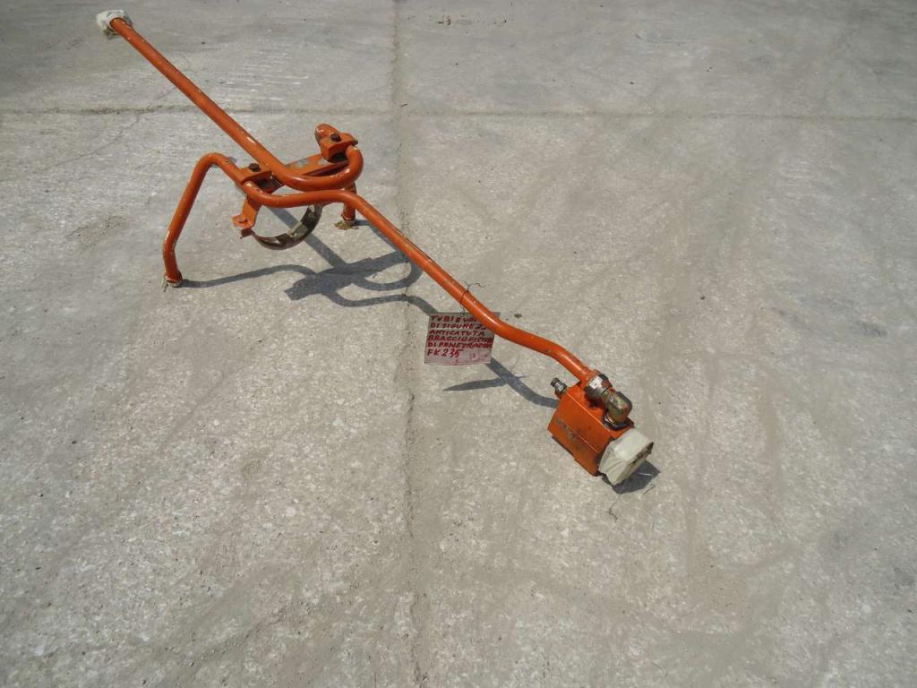 Tubo idraulico per Fiat Kobelco 235 Foto 4