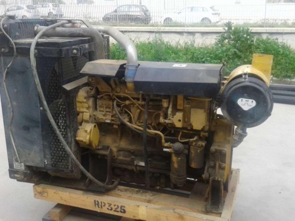 Motore a scoppio per Caterpillar C6.6 Foto 1