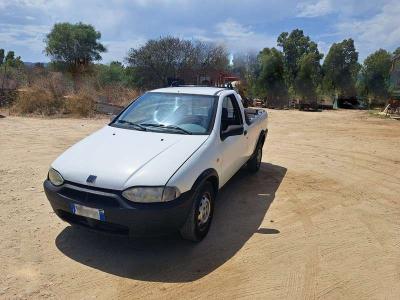 Fiat Strada in vendita da Pana srl