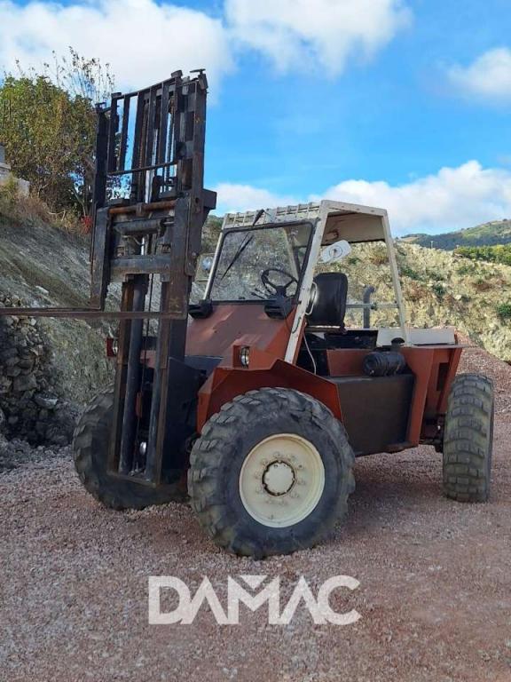 Manitou Carrello elevatore diesel Foto 1