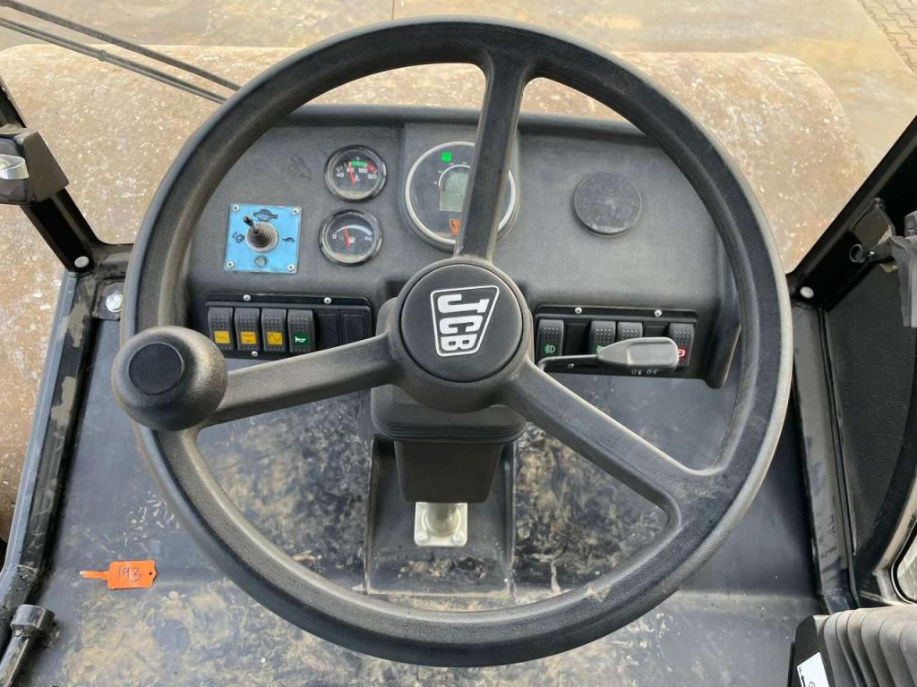 JCB VM166D (15.5t) Foto 19