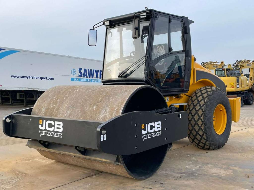 JCB VM166D (15.5t) Foto 2
