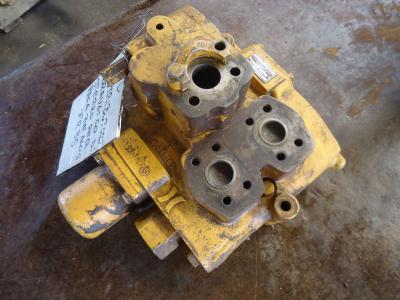 Distributore di sterzo per Fiat Allis FR35 - CODICE 73136616 in vendita da OLM 90 Srl