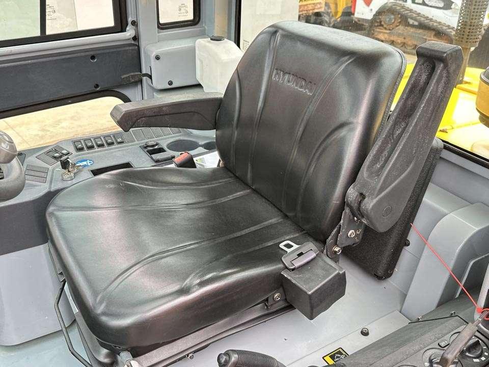 Hyundai 80D-7E Foto 16