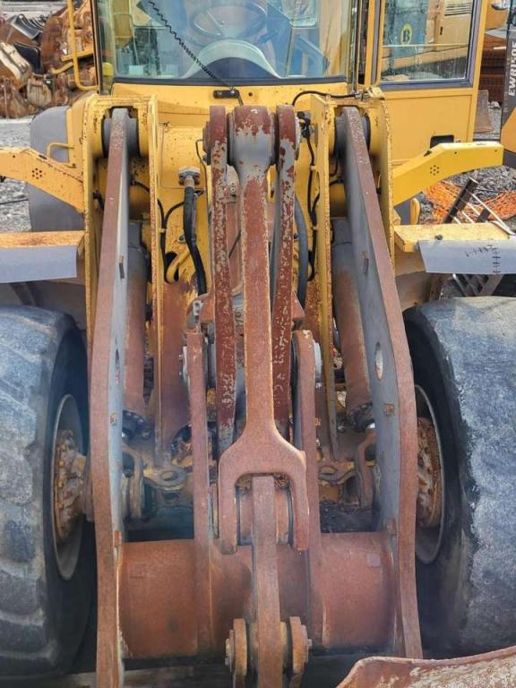 Volvo lifting framework VOE11177162 for Volvo L110E Foto 2