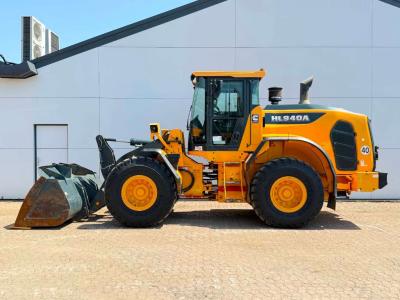 Hyundai HL940A - Weight System / Automatic Greasing