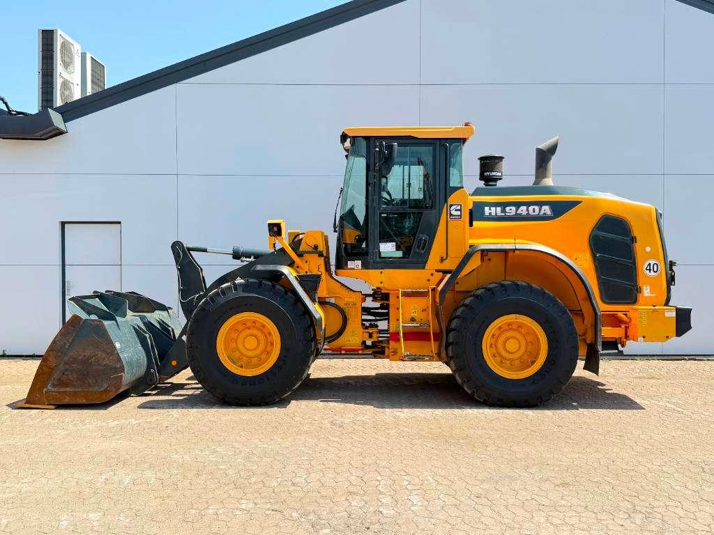 Hyundai HL940A - Weight System / Automatic Greasing Foto 1