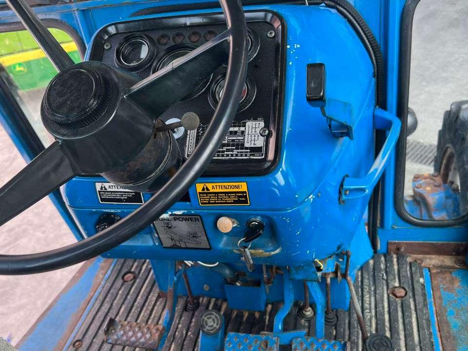 Ford 7700 4X4 Foto 8