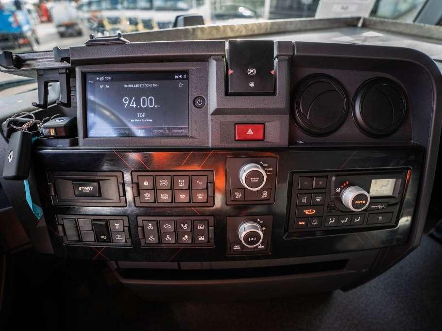 Renault C520-6x4 + HYDR. + INTARDER Foto 14