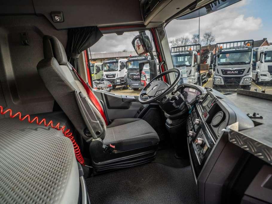Renault C520-6x4 + HYDR. + INTARDER Foto 16
