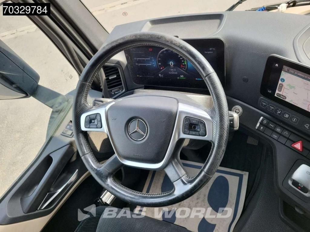 Mercedes-Benz Actros 1846 4X2 ClassicSpace Retarder Hydraulik ACC Navi Foto 25