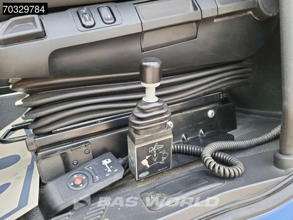 Mercedes-Benz Actros 1846 4X2 ClassicSpace Retarder Hydraulik ACC Navi Foto 28
