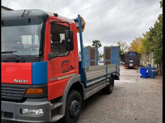 Mercedes-Benz Atego 15-23 Foto 6