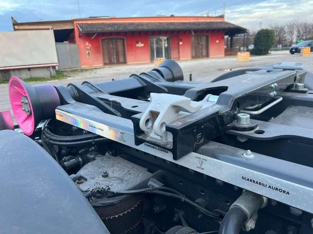 Iveco X-WAY AD260 SCARRABILE Foto 12