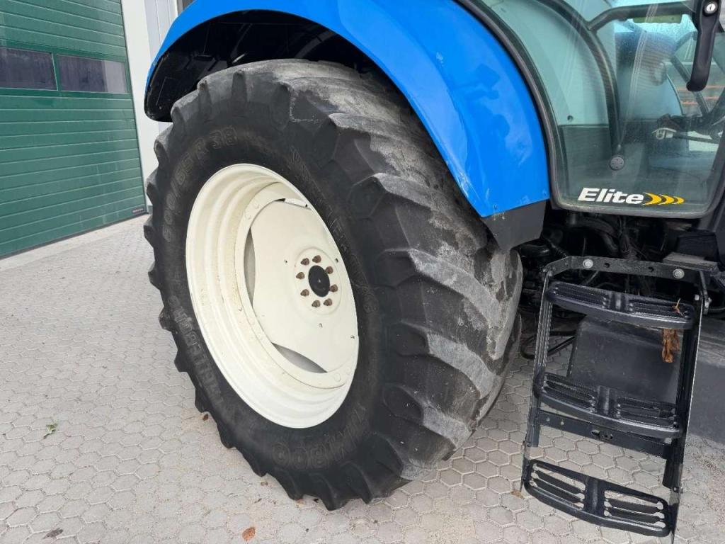New Holland T6050 Foto 11