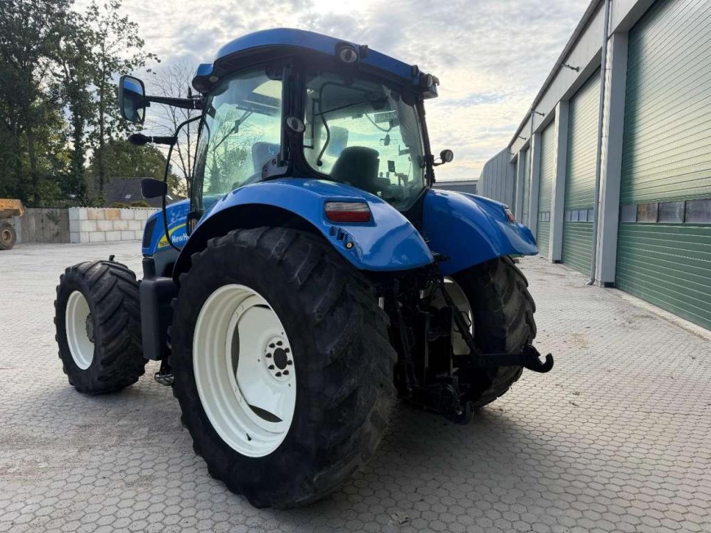 New Holland T6050 Foto 5