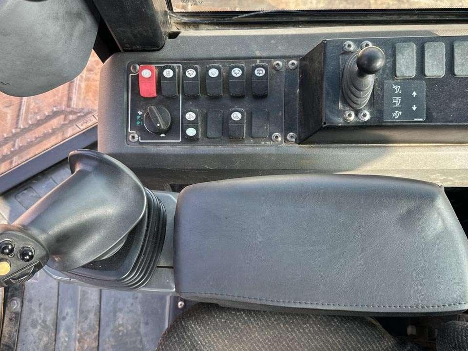 Caterpillar D6K2LGP Foto 17