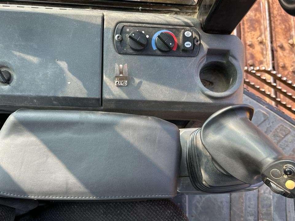 Caterpillar D6K2LGP Foto 18