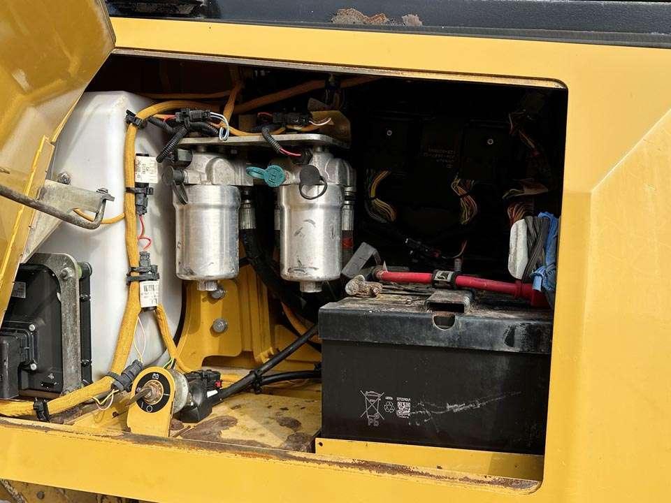 Caterpillar D6K2LGP Foto 8