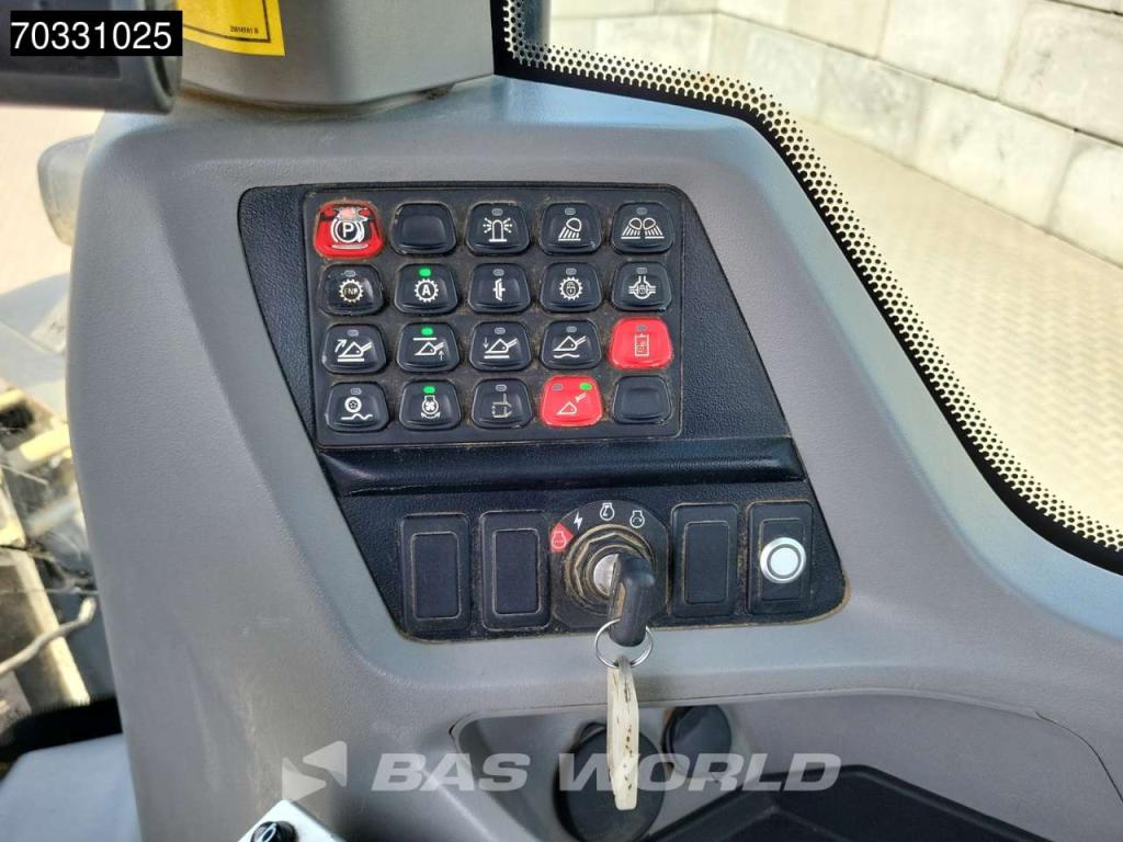 Case 821 G Foto 30