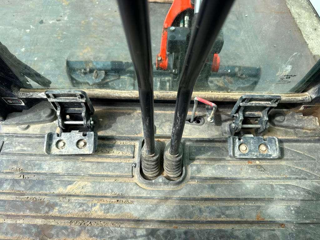 Kubota KX016-4 - Hammer Lines / Quick Coupler Foto 9