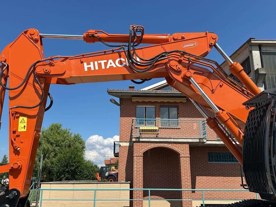 Hitachi ZX350LCNT-6 Foto 6