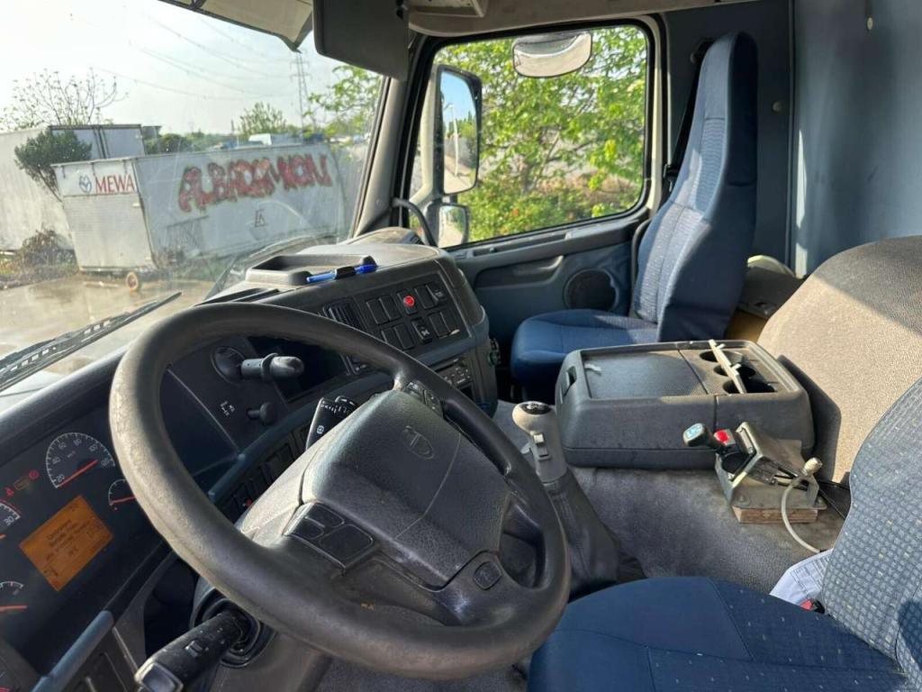 Volvo fm 12 440 Foto 16