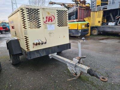 Ingersoll Rand 10 / 105 in vendita da Machinery Resale