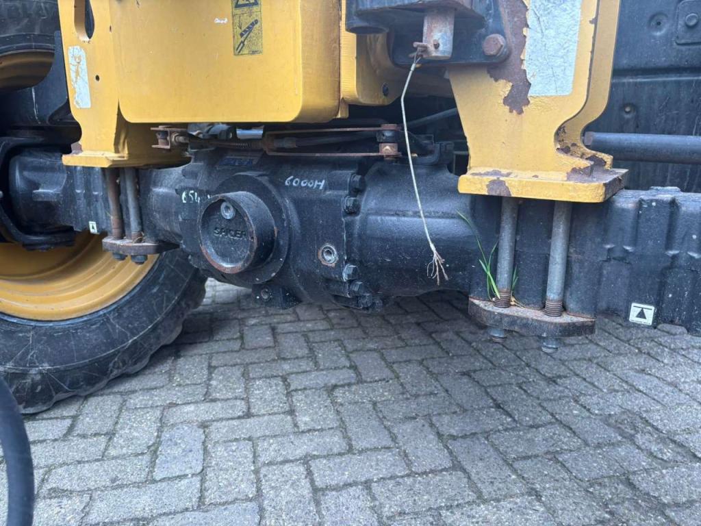 Caterpillar TH408D Foto 8