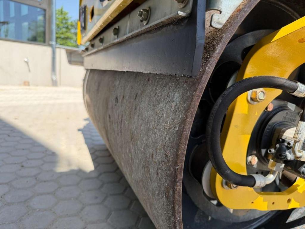 Bomag BW120 AD-5 Foto 11