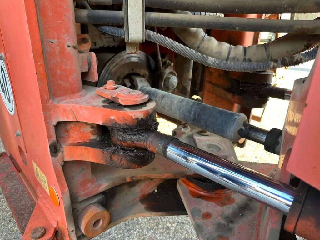 Hitachi ZW220 Foto 5