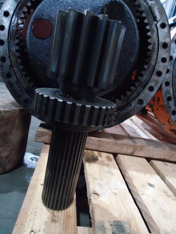 Assale anteriore per Fiat Kobelco W270 Foto 13