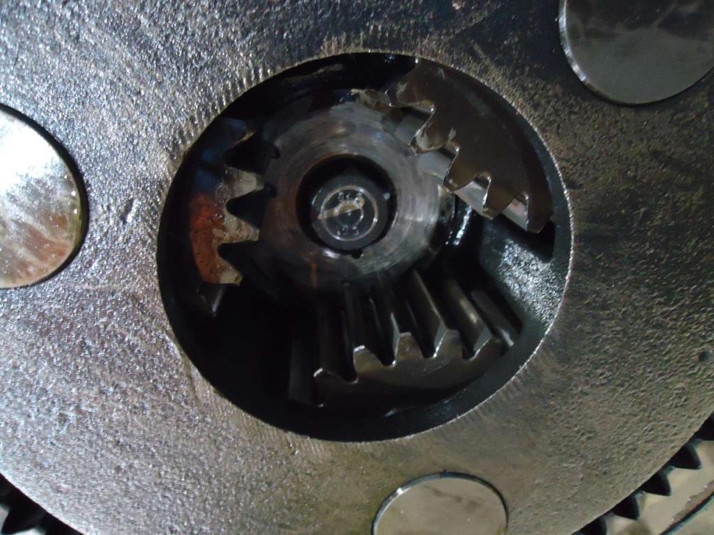 Assale anteriore per Fiat Kobelco W270 Foto 8