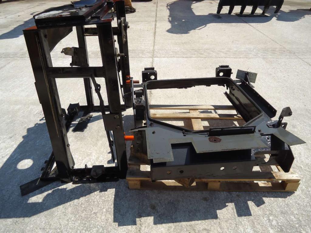 Supporto per radiatori per Fiat Kobelco/Fiat Hitachi W270 Foto 3