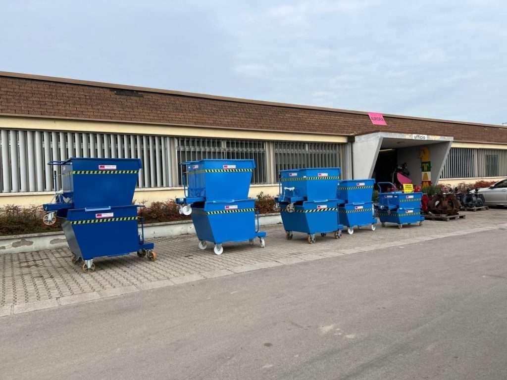CONTAINER A BENNA RIBALTABILE Foto 2