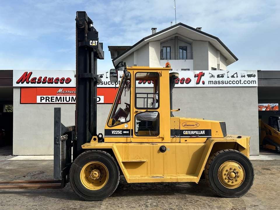 Caterpillar V225C Foto 2