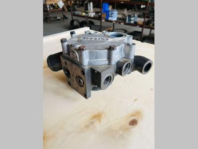 Pompa acqua motore per Caterpillar in vendita da Duranti s.a.s.