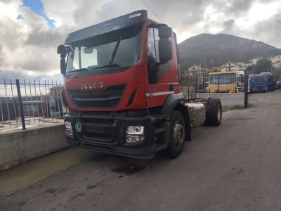 Iveco STRALIS HI-STREET 190S31 in vendita da Procida Macchine S.r.l.