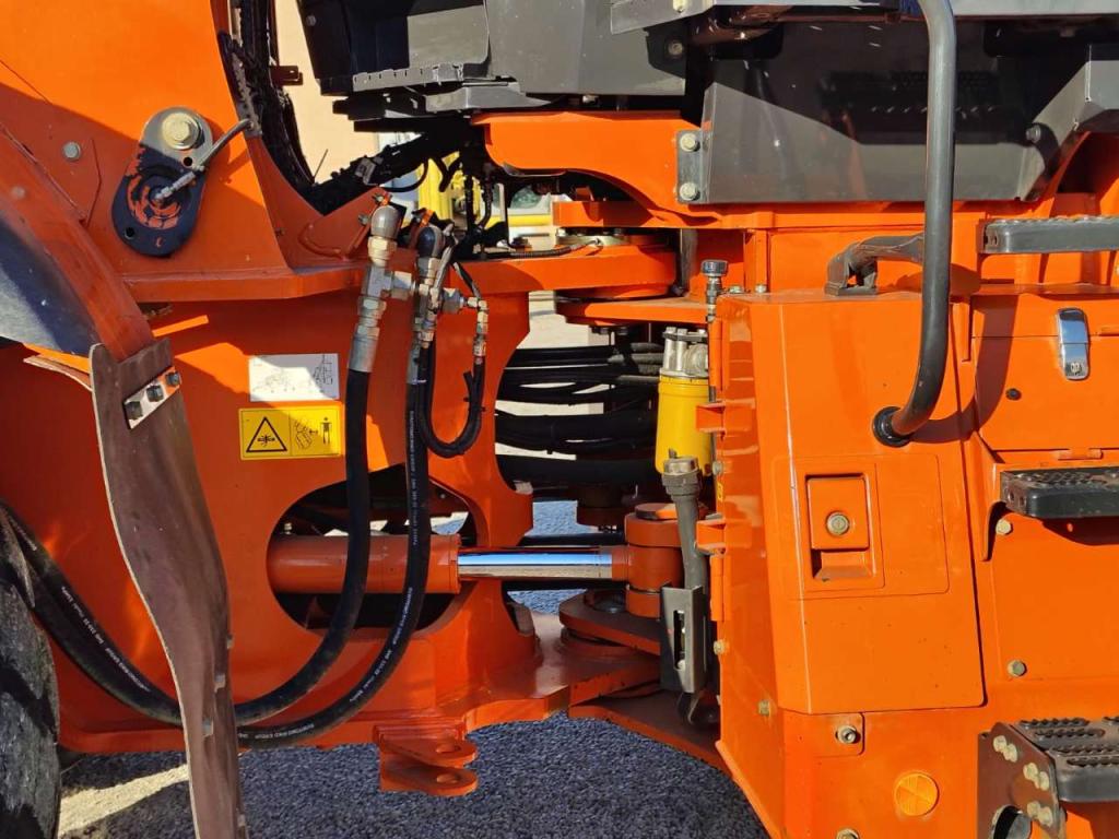 Hitachi ZW 310-7 TPD Foto 10