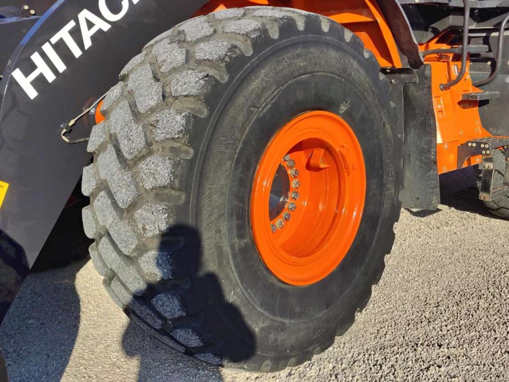 Hitachi ZW 310-7 TPD Foto 15
