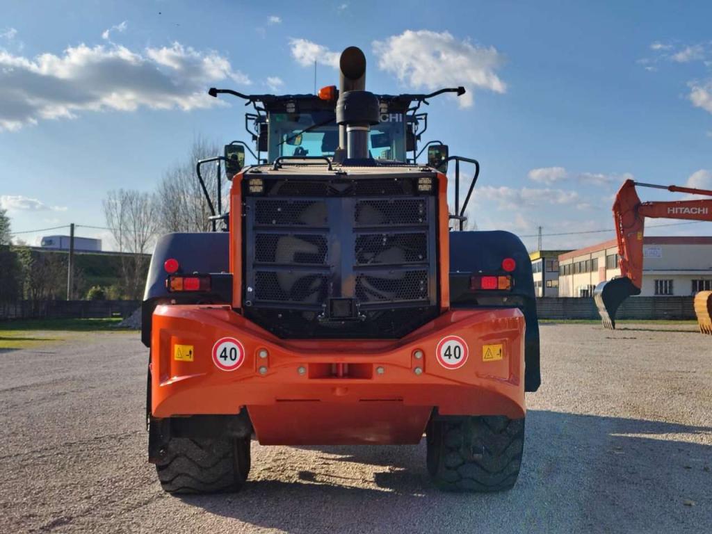 Hitachi ZW 310-7 TPD Foto 4
