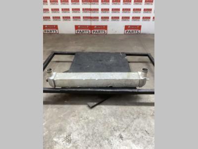 Radiatore intercooler per Hitachi ZX135 US-7 in vendita da Massucco T. Srl Area Ricambi