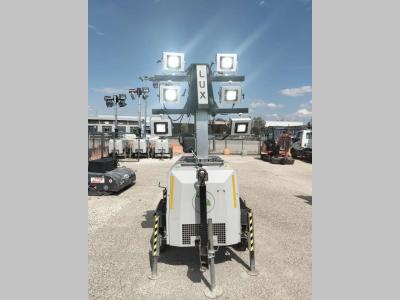 Luxtower LUX-M12 in vendita da Omeco Spa