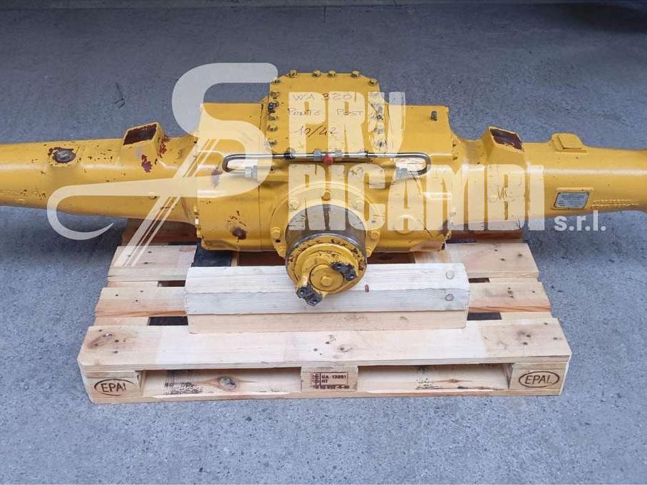 Assale posteriore per Komatsu WA 320 Foto 1