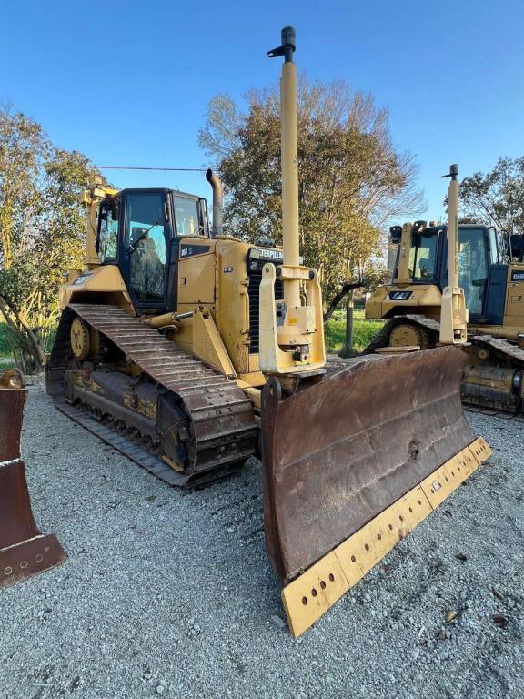 Caterpillar D6N XL Foto 1