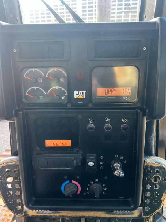 Caterpillar D6N XL Foto 3