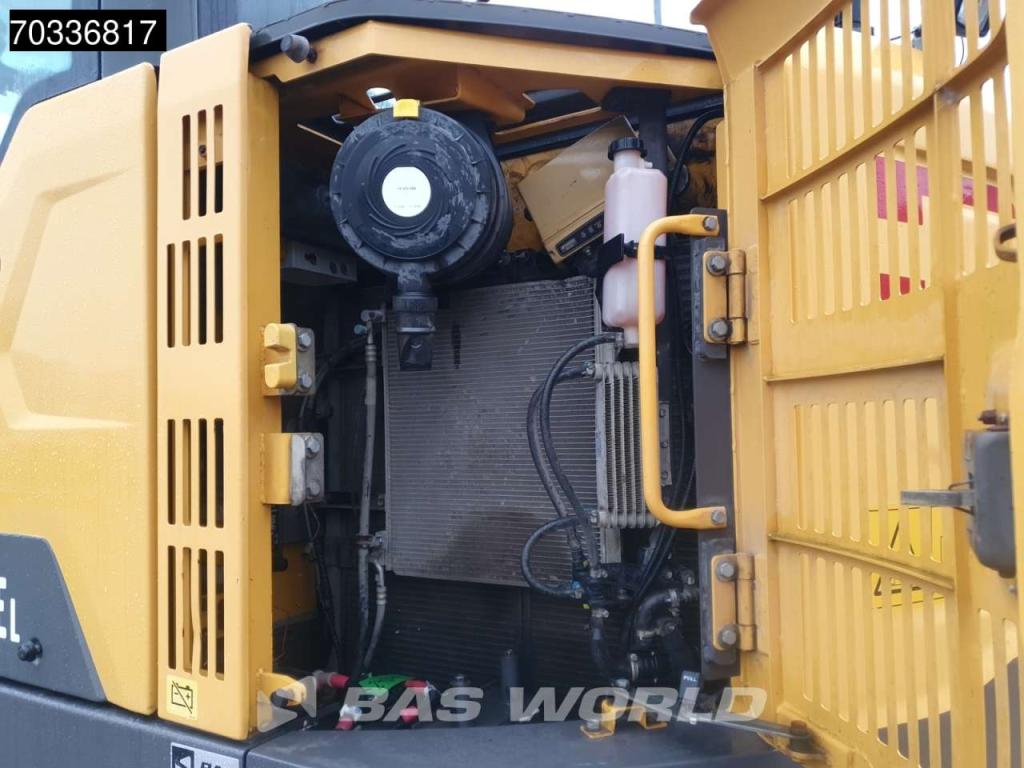 Volvo ECR235 E L Foto 21