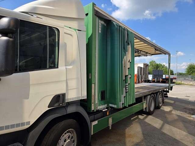 Scania P 320 6x2 Foto 7