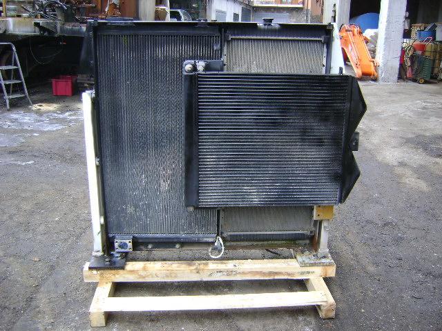 Radiatore per Caterpillar 330 D Foto 1